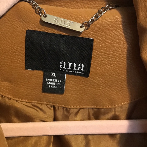 Women's Tan Jacket faux suede - Picture 2 of 5